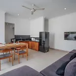 Silver Moon - Fantastic 4Br Villa In Seminyak Top Location