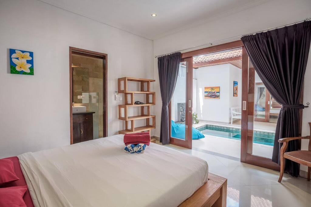 Silver Moon - Fantastic 4br In Location Villa Seminyak (Bali)
